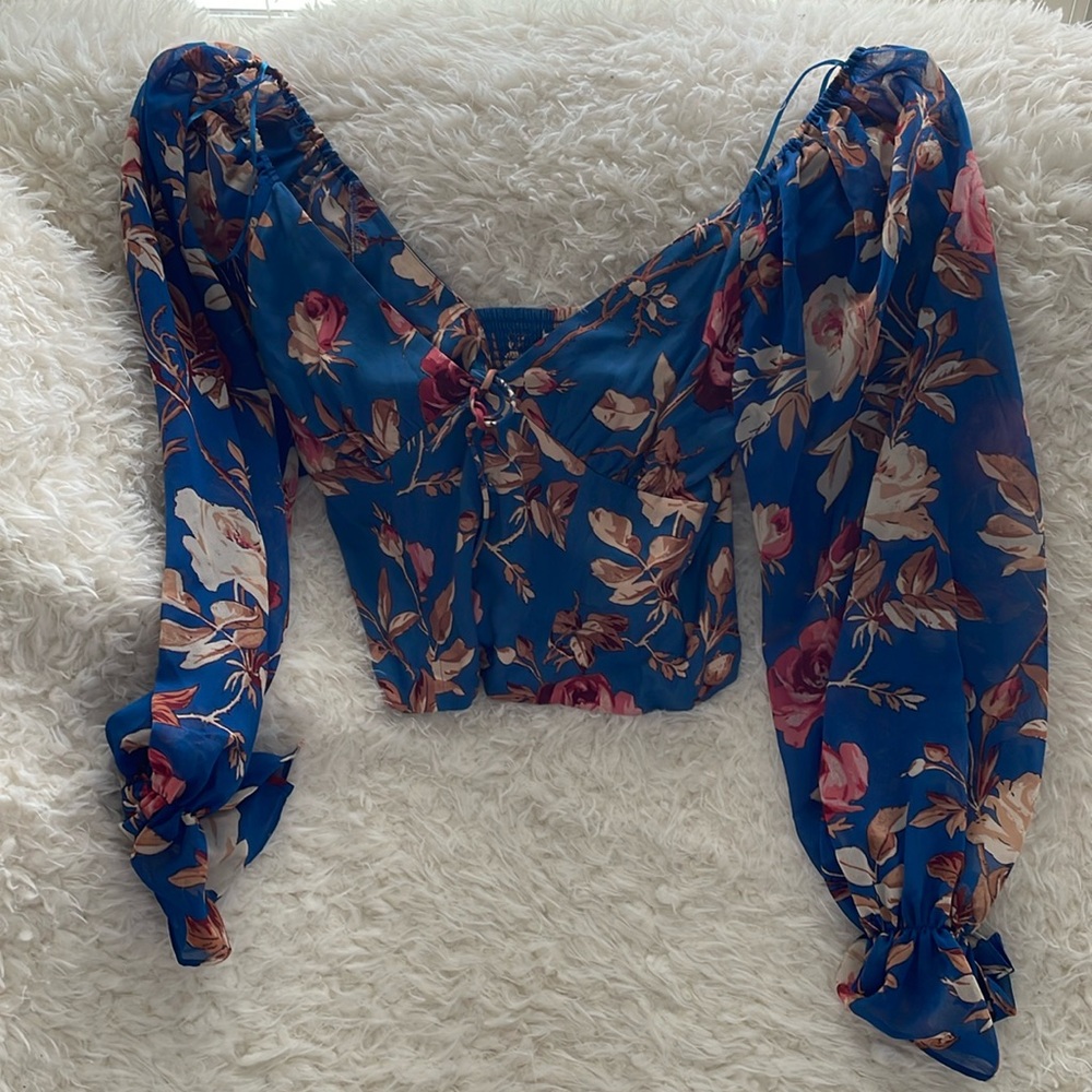 Urban outfitters floral crop top size small